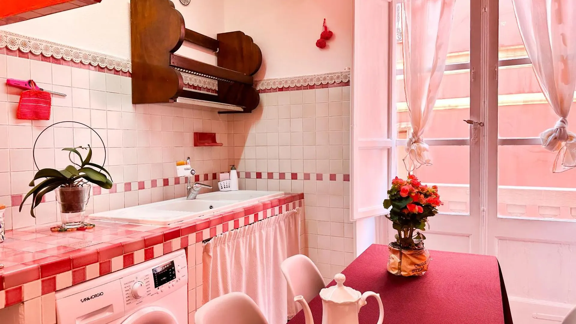 Suite Palazzo Atzeni Tedesco カリアリ 0*,